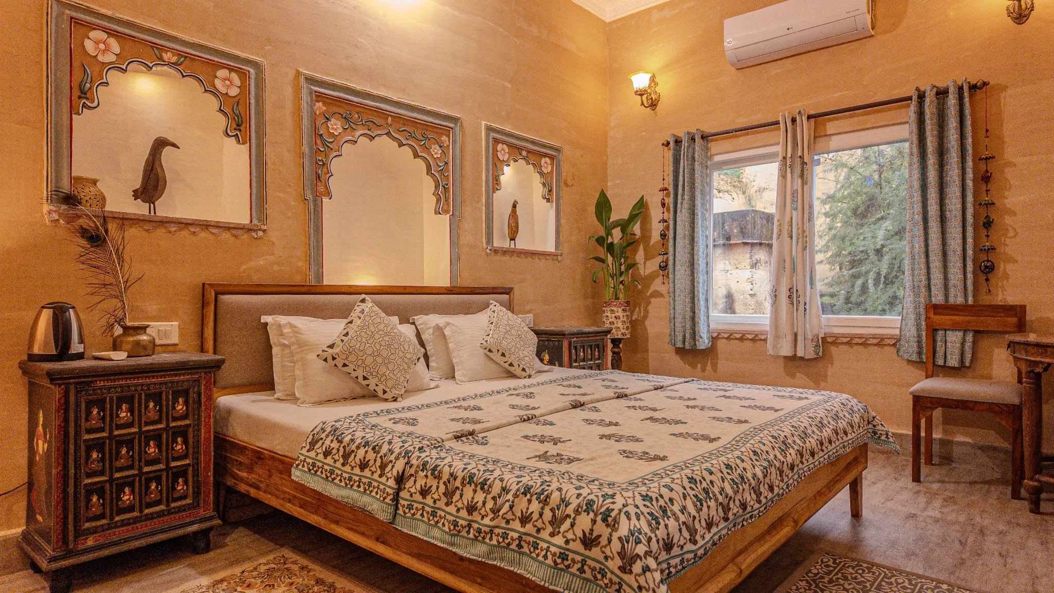 Luxury Room at Castle View Homestay Bundi